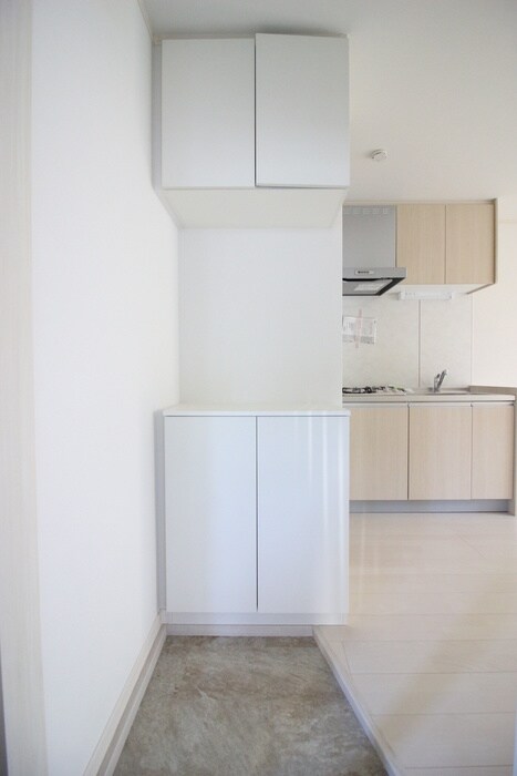 物件内観写真16　(玄関)