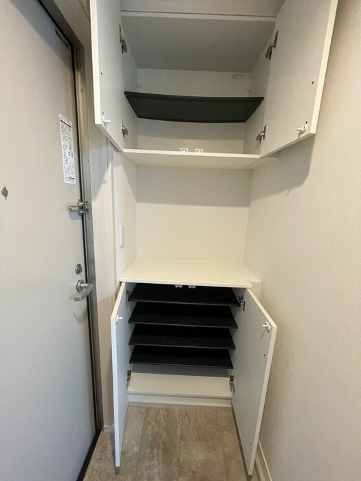 物件内観写真16　(靴箱)