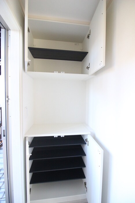 物件内観写真17　(靴箱)