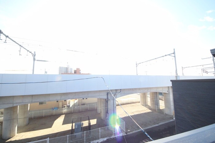 物件内観写真22　(室内からの展望)