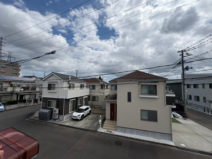 物件内観写真20　(室内からの展望)