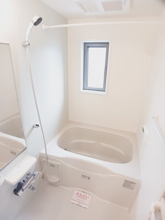 物件内観写真6　(バス／シャワールーム等)