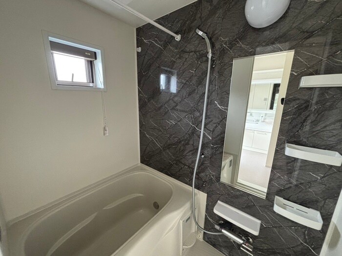 物件内観写真12　(バス／シャワールーム等)