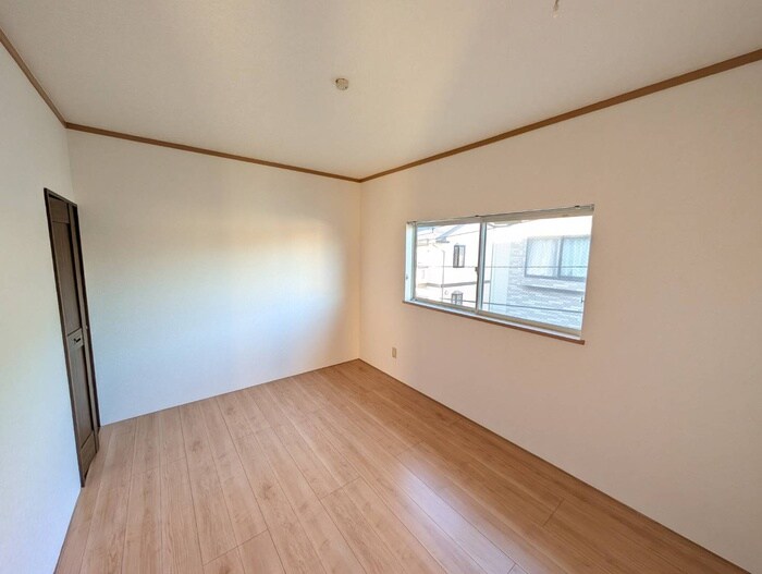 物件内観写真15　(居室)