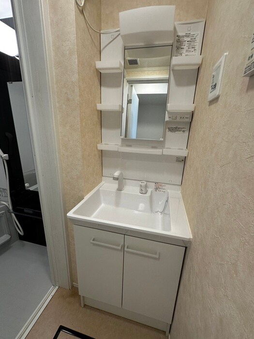 物件内観写真11　(洗面)