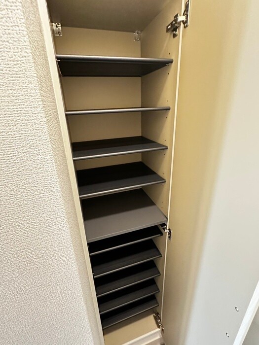 物件内観写真16　(靴箱)
