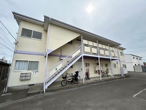 ハイツ山田B棟外観写真