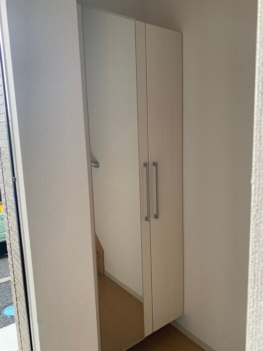 物件内観写真14　(靴箱)