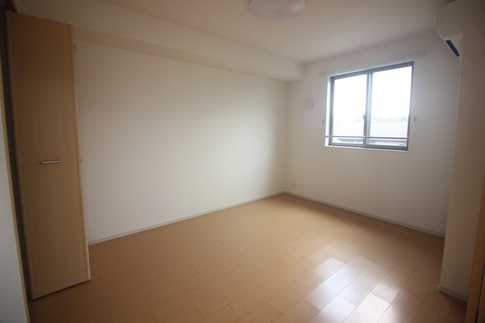 物件内観写真20　(居室)