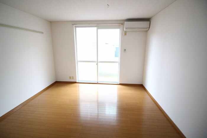 物件内観写真18　(居室)