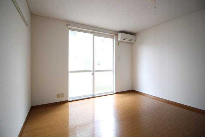 物件内観写真19　(居室)