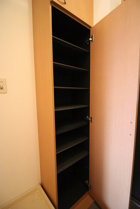 物件内観写真14　(靴箱)