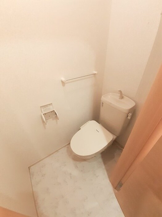 物件内観写真11　(トイレ)