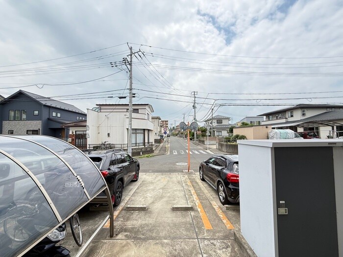 物件内観写真17　(室内からの展望)