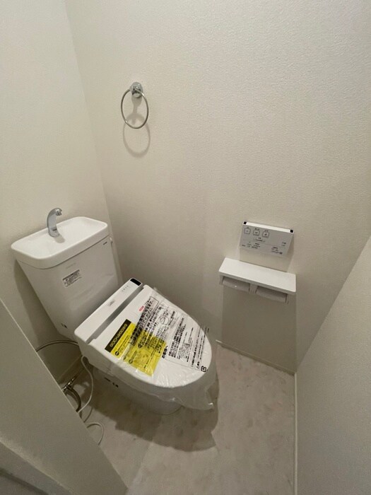 物件内観写真11　(トイレ)