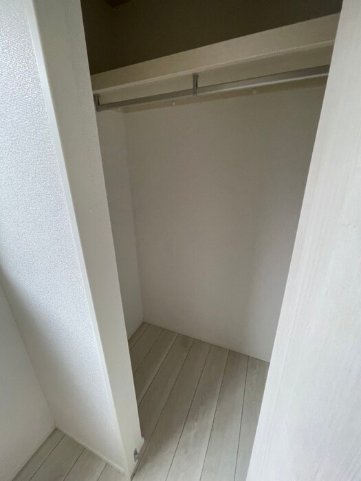 物件内観写真15　(収納)
