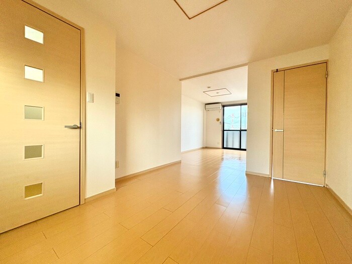 物件内観写真5　(居室)