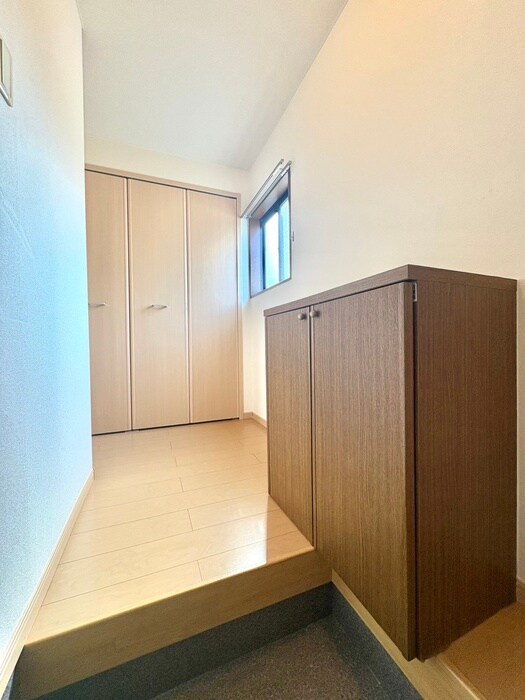 物件内観写真14　(廊下)