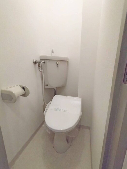 物件内観写真10　(トイレ)