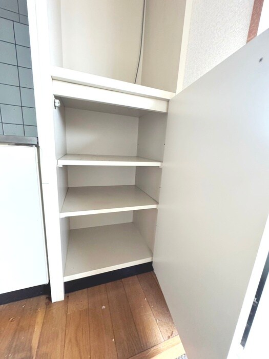 物件内観写真15　(靴箱)