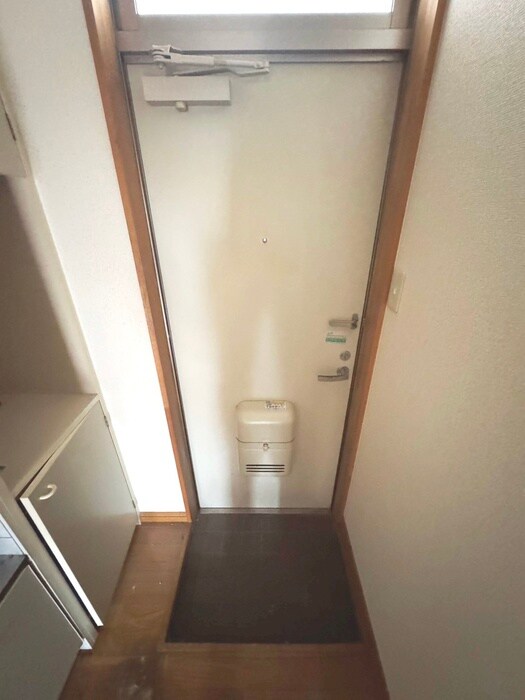 物件内観写真20　(玄関)
