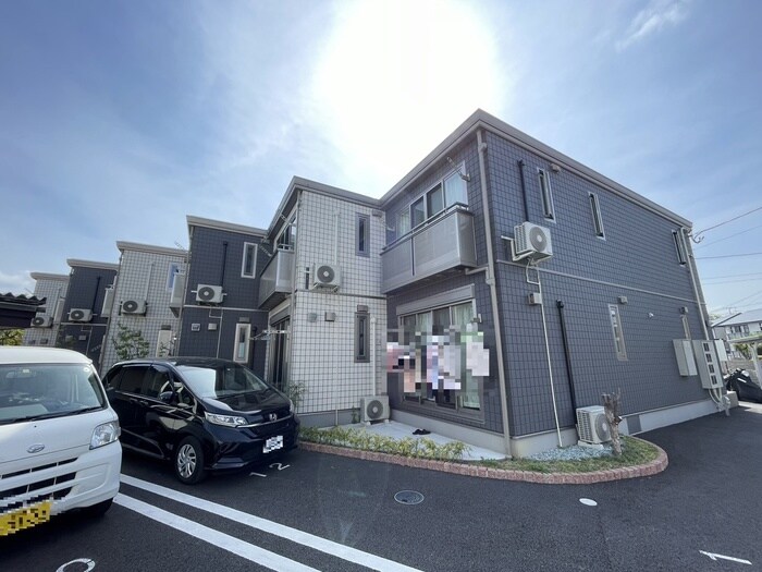 物件外観写真1　(外観写真)