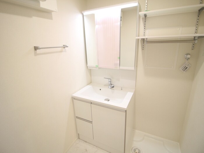 物件内観写真12　(洗面)