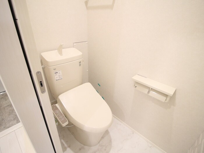 物件内観写真13　(トイレ)