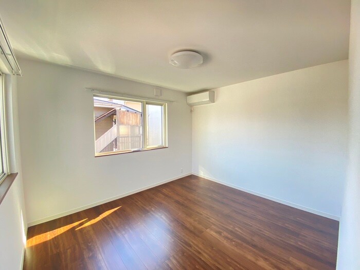 物件内観写真9　(居室)