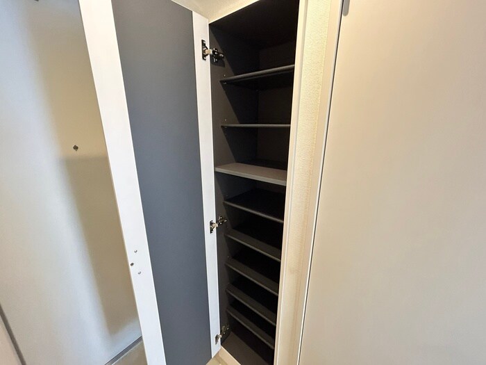 物件内観写真21　(靴箱)