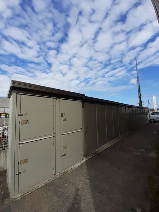 物件外観写真4　(建物設備)