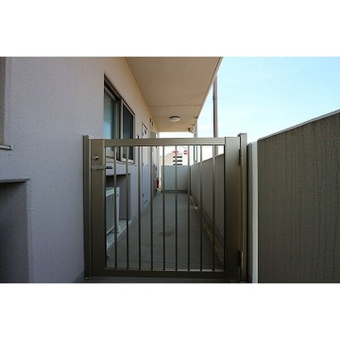 物件内観写真16　(ベランダ・バルコニー)