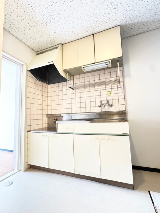 物件内観写真8　(キッチン)