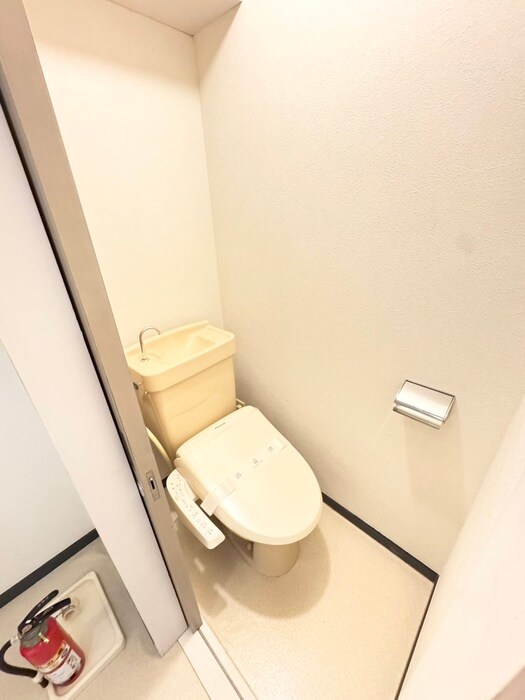 物件内観写真10　(トイレ)