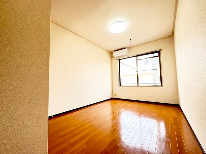 物件内観写真11　(居室)