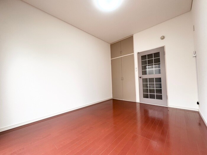 物件内観写真13　(居室)