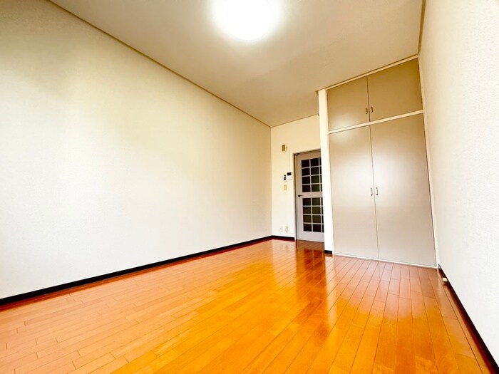 物件内観写真13　(居室)