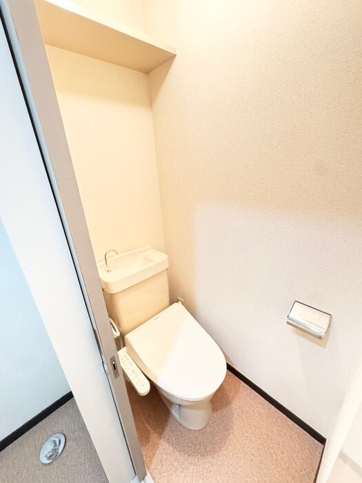 物件内観写真14　(トイレ)