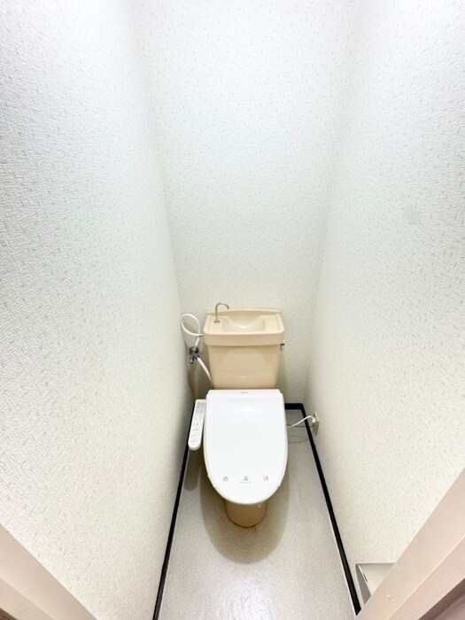 物件内観写真15　(トイレ)