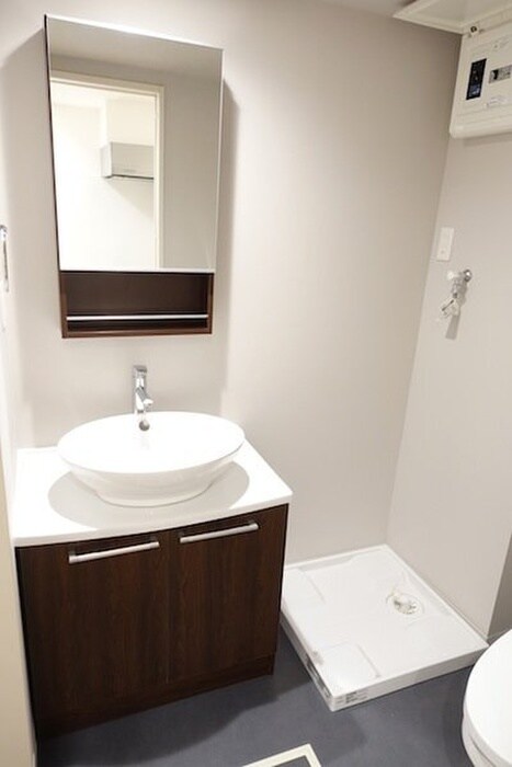 物件内観写真11　(洗濯機置場)