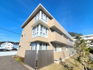 フィオーレ向山外観写真