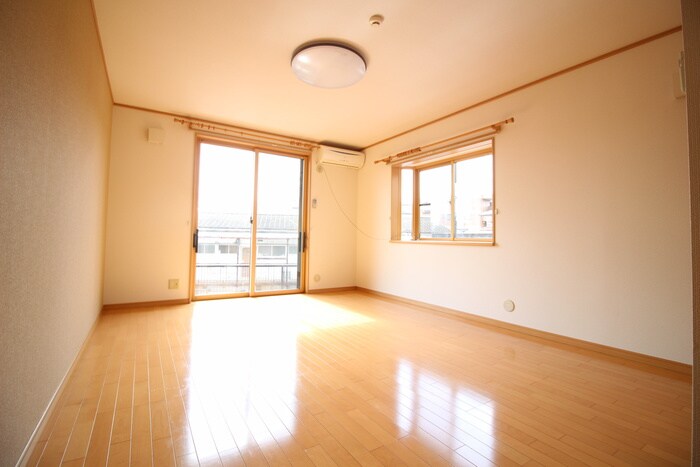 物件内観写真7　(居室)