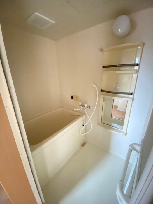 物件内観写真10　(バス／シャワールーム等)
