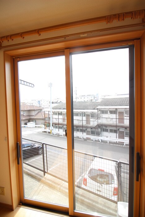 物件内観写真21　(室内からの展望)