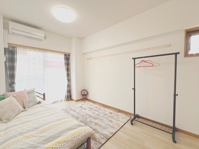 物件内観写真8　(居室)