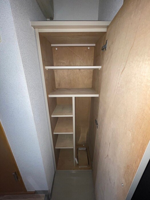 物件内観写真14　(靴箱)