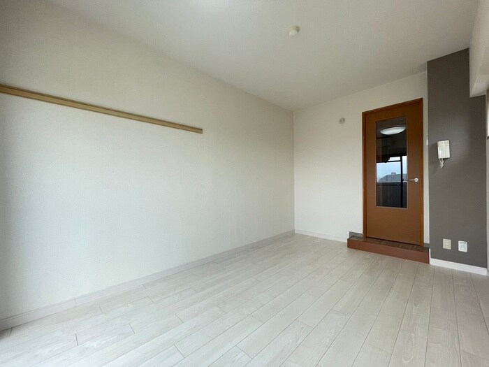 物件内観写真19　(居室)