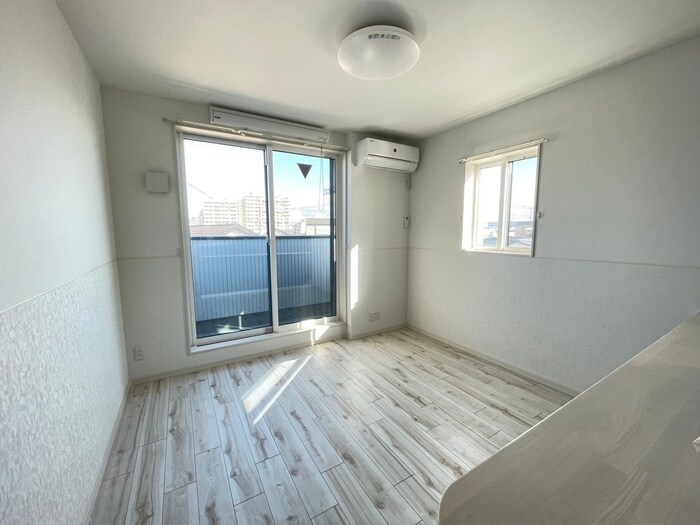 物件内観写真7　(居室)