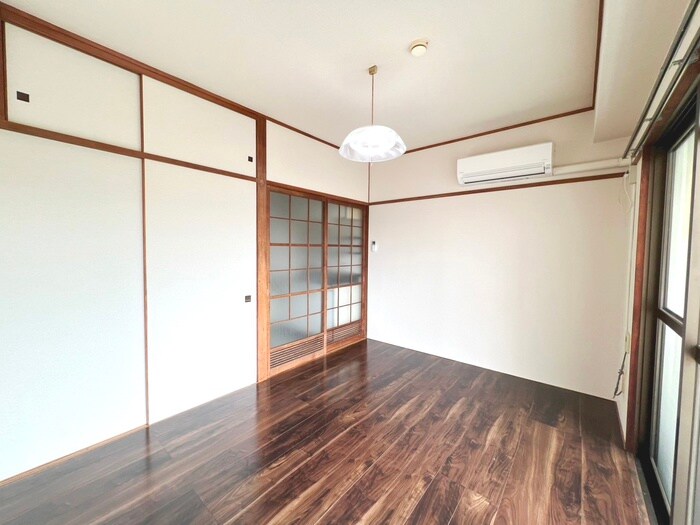 物件内観写真8　(居室)