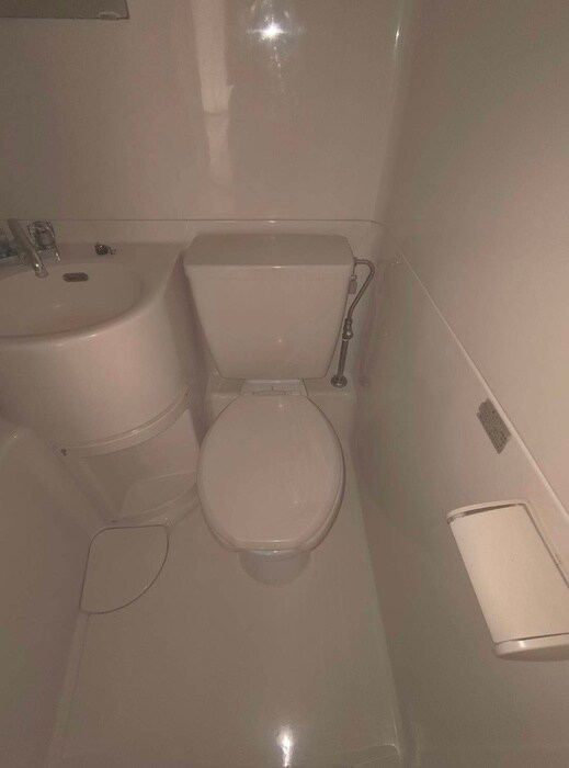 物件内観写真11　(トイレ)